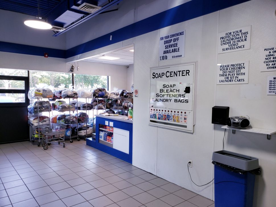 Carpet Cleaning Tips: Vacuuming And Dealing With Stains